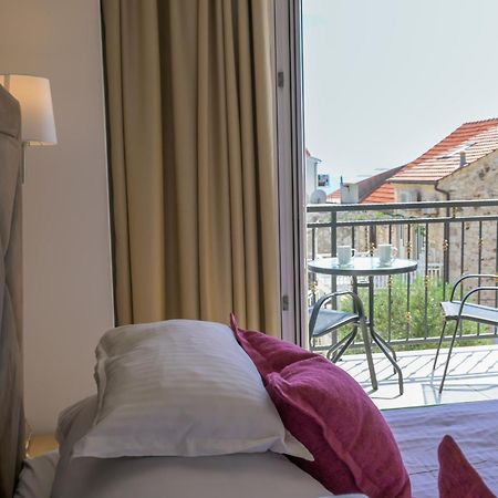 Hotel Fortuna Milna  Bagian luar foto