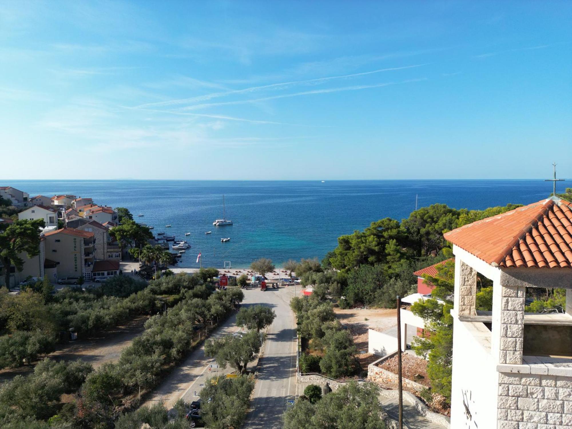 Hotel Fortuna Milna  Bagian luar foto