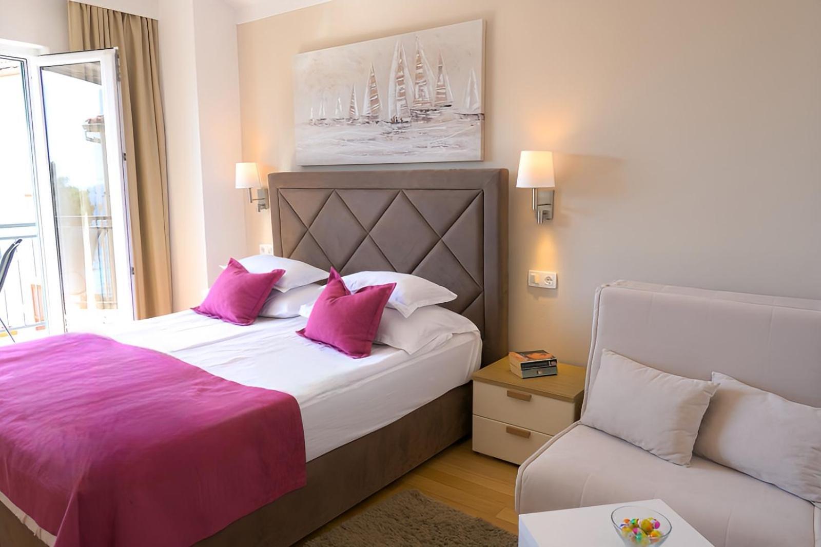 Hotel Fortuna Milna  Bagian luar foto