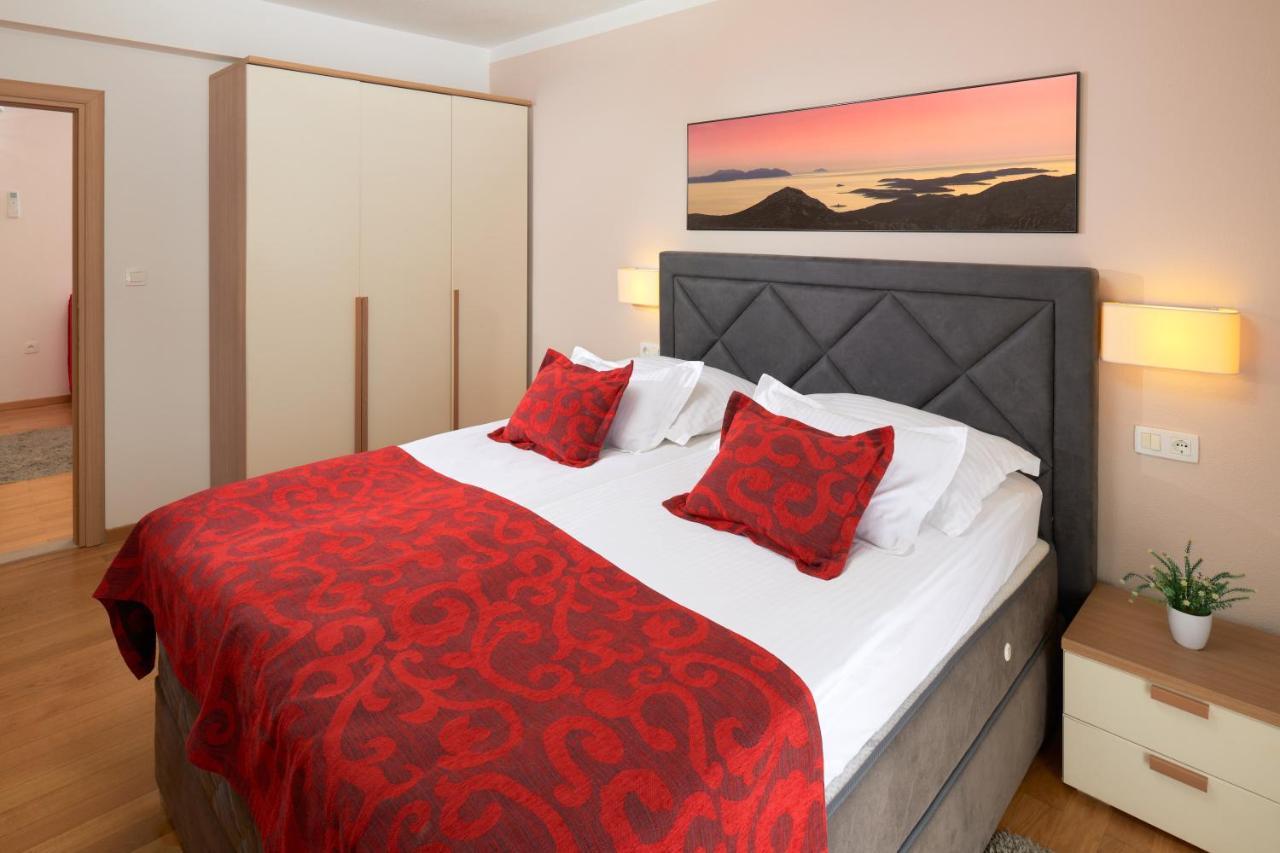 Hotel Fortuna Milna  Bagian luar foto