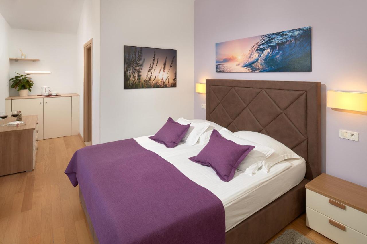 Hotel Fortuna Milna  Bagian luar foto
