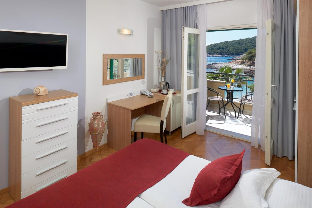 Hotel Fortuna Milna  Bagian luar foto