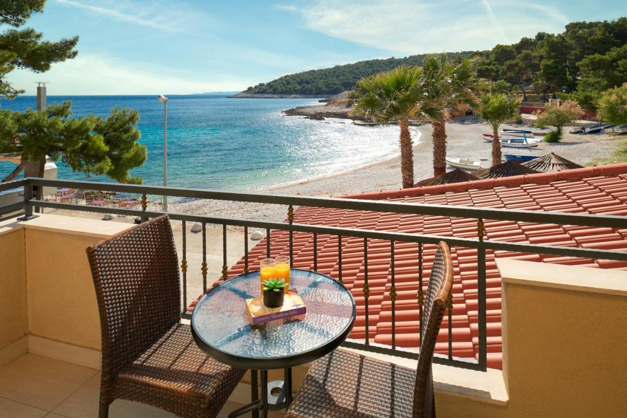 Hotel Fortuna Milna  Bagian luar foto